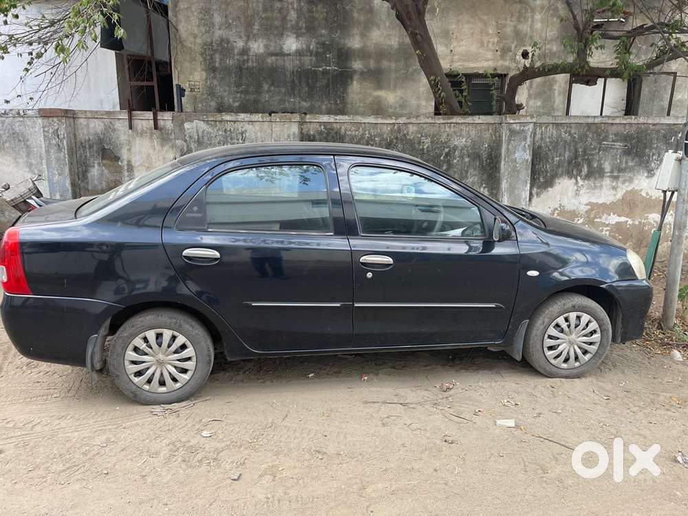 Toyota Etios 2011 Petrol Well Maintained
