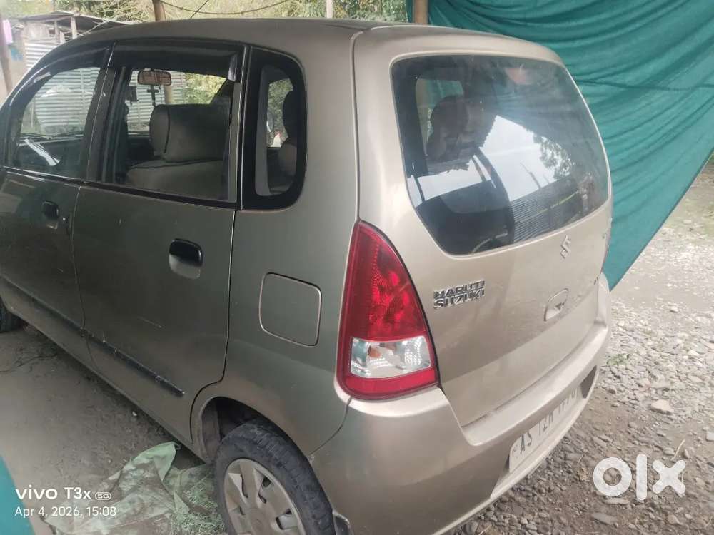 Very Good Condition Teacher Driving Car. Very Good Condition.