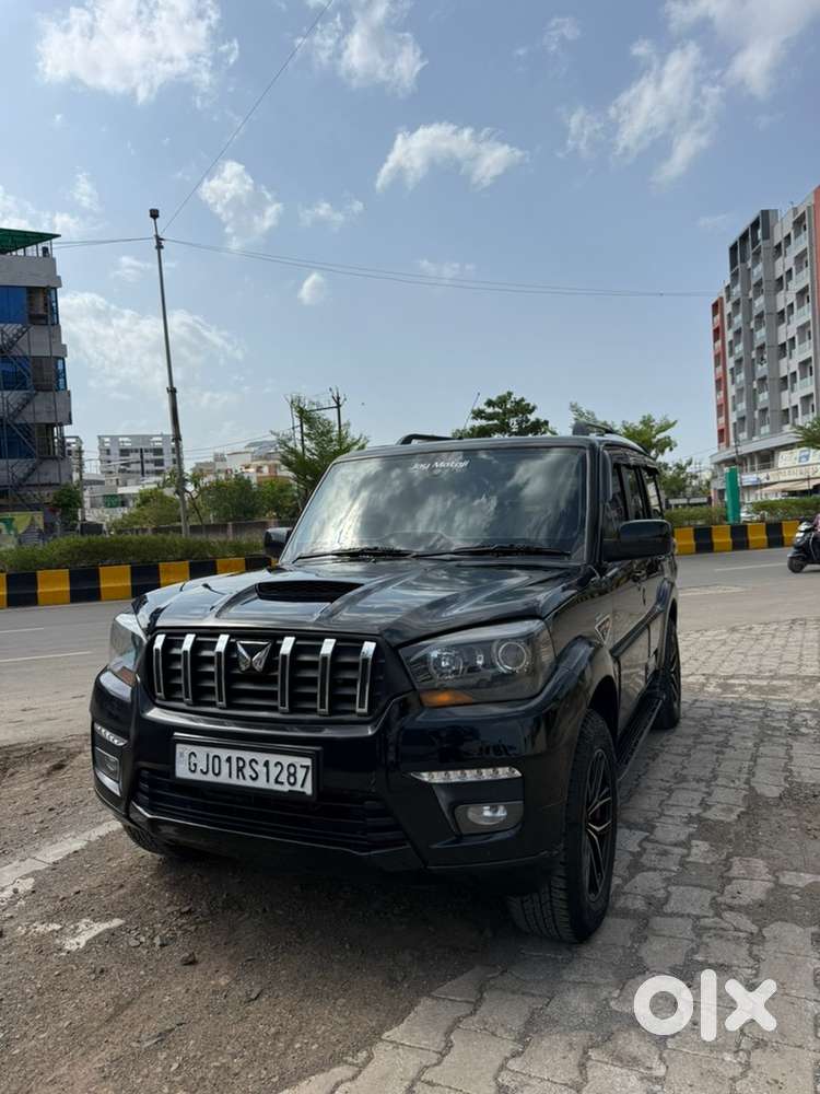 Mahindra Scorpio Diesel 2016