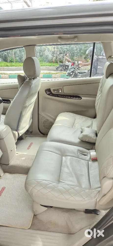 Toyota Innova 2.5 G 2011