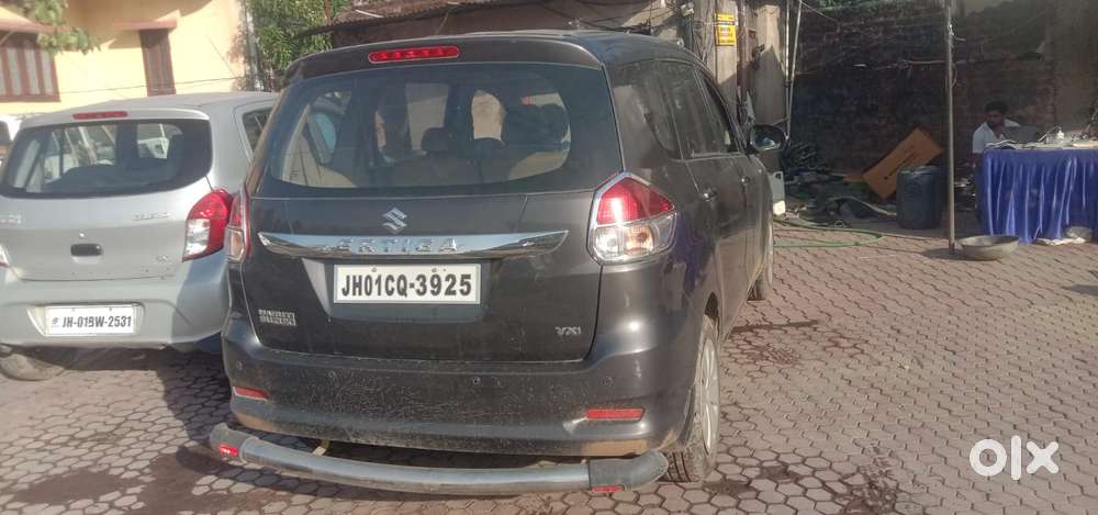 Maruti Suzuki Ertiga Vxi Abs Bs Iv, 2017, Petrol