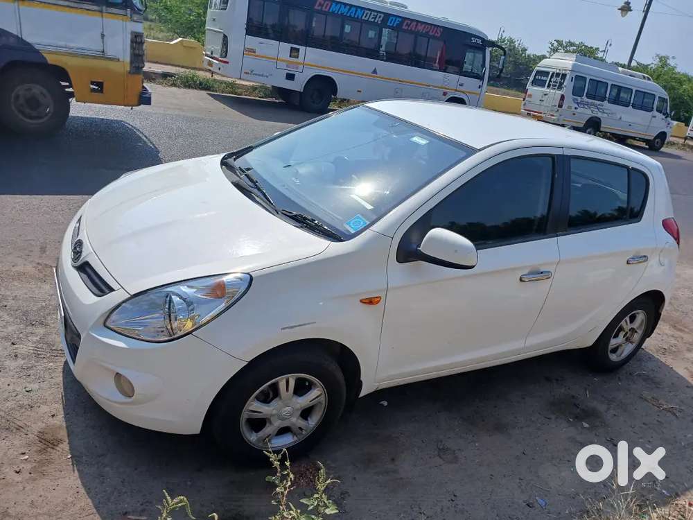 Hyundai I20 Asta 2009 100000 Km