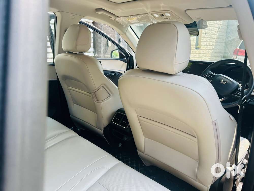 Mahindra Xuv700 2.2 Diesel 2025
