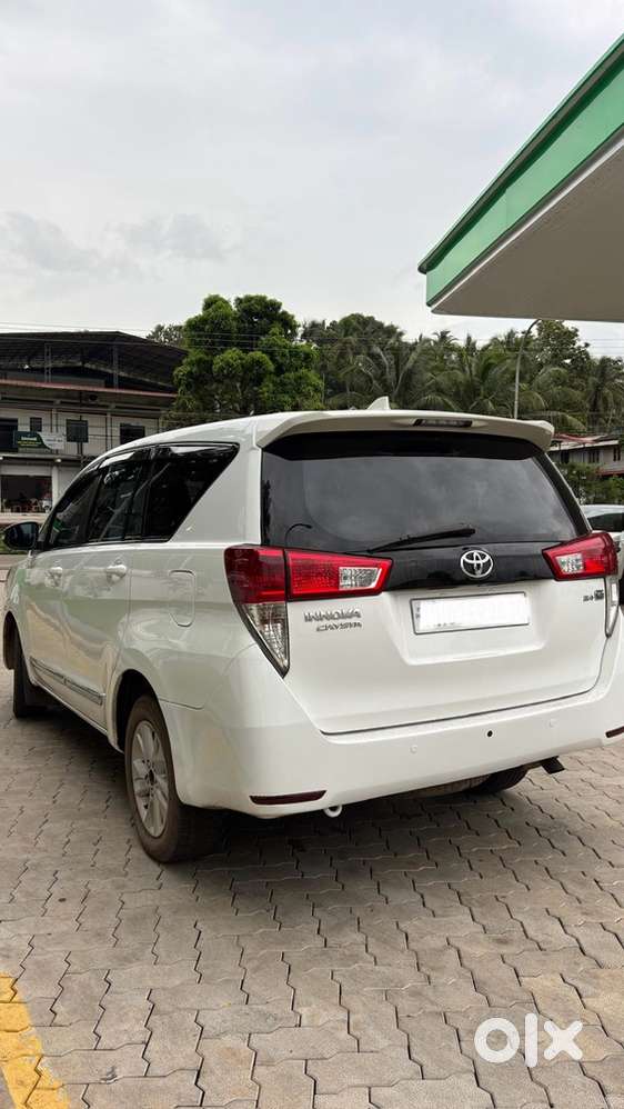 Toyota Innova Crysta 2018