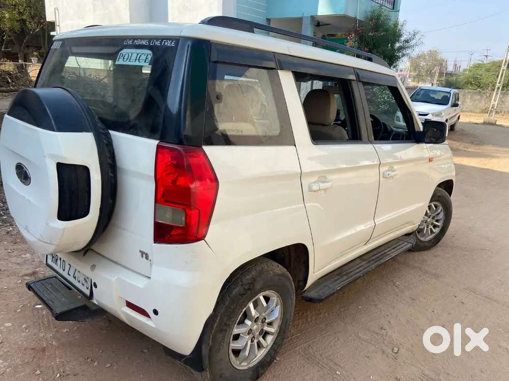 Mahindra Tuv 300 2016 Diesel 79000 Km Driven