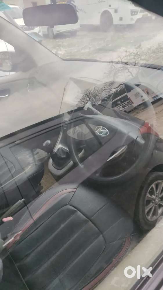Hyundai I10 Sportz 2011