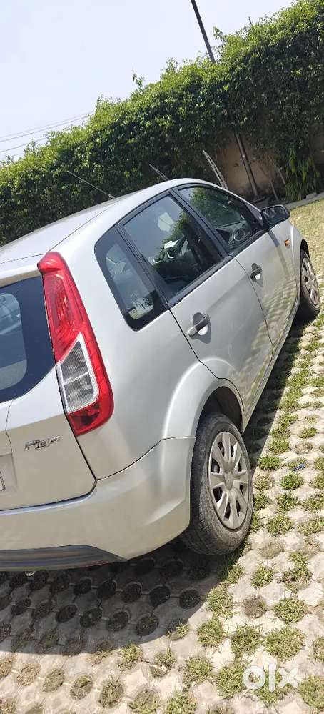 Ford Figo 2015 Petrol Lxi