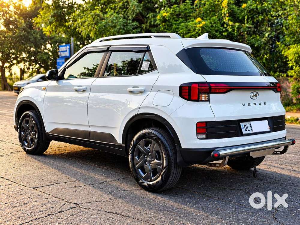 Hyundai Venue 1.2 S (o), 2023, Petrol