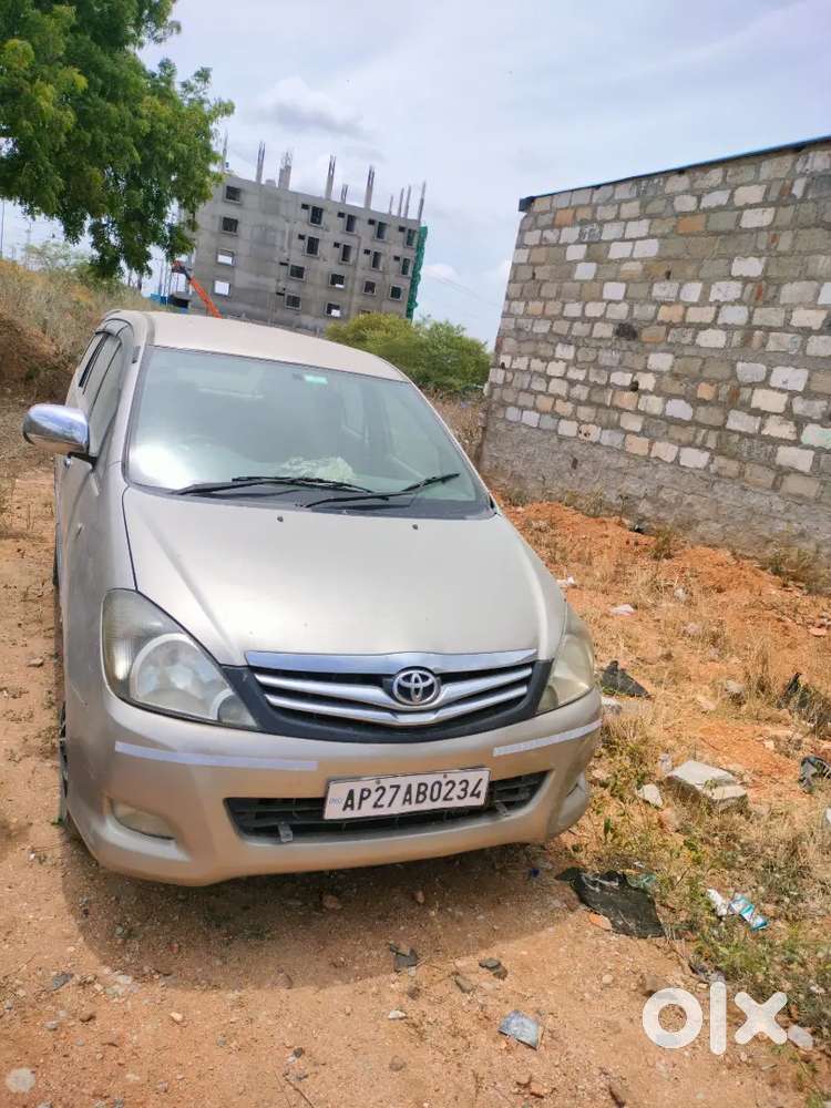 Toyota Innova 2.5 Gx 2008