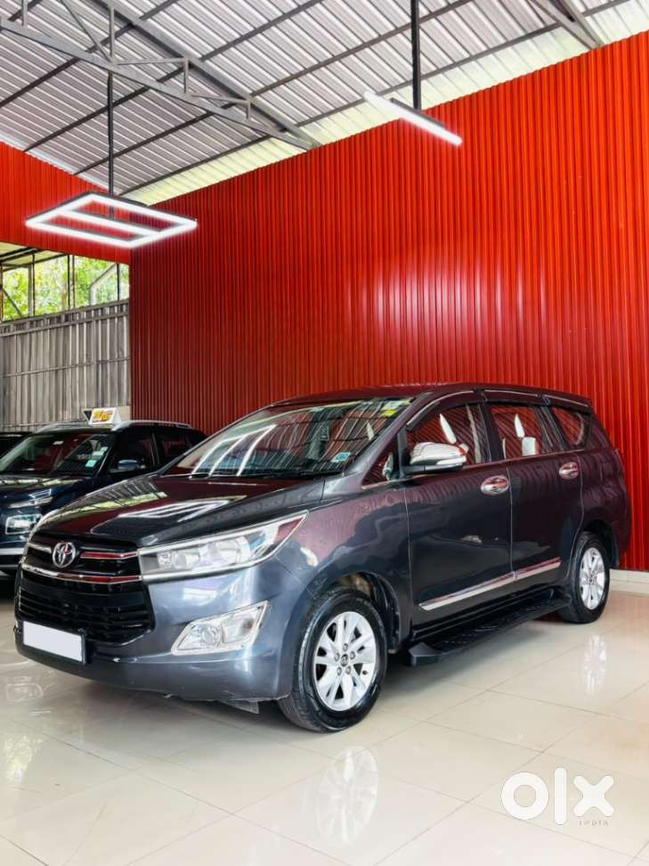 Toyota Innova Crysta 2.8 Gx At, 2017, Diesel