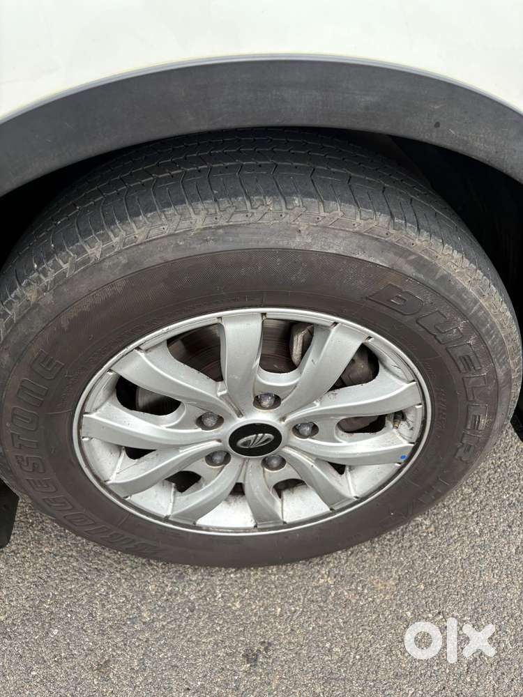 Mahindra Xuv500 W9, 2021, Diesel