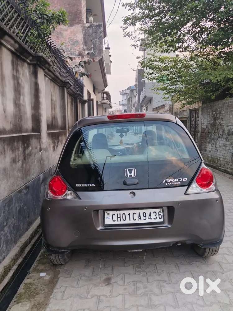 Honda Brio 2012