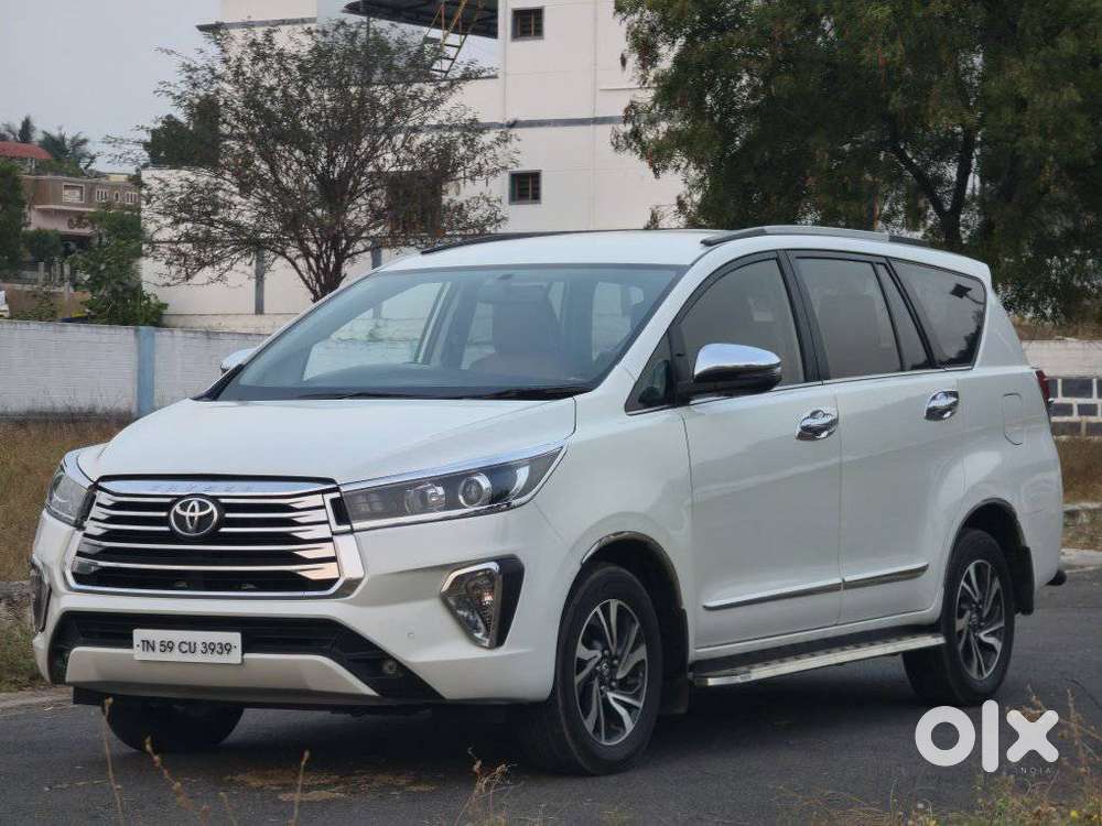 Toyota Innova Crysta 2.4 V, 2022, Diesel