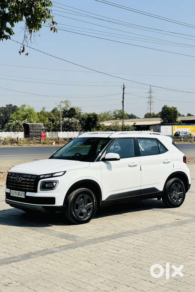 Hyundai Venue Sx, 2023, Petrol