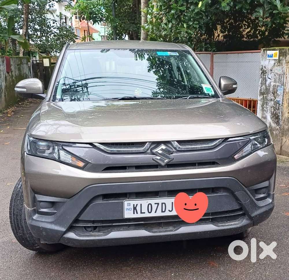 Maruti Suzuki Brezza 1.5 Lxi 2025