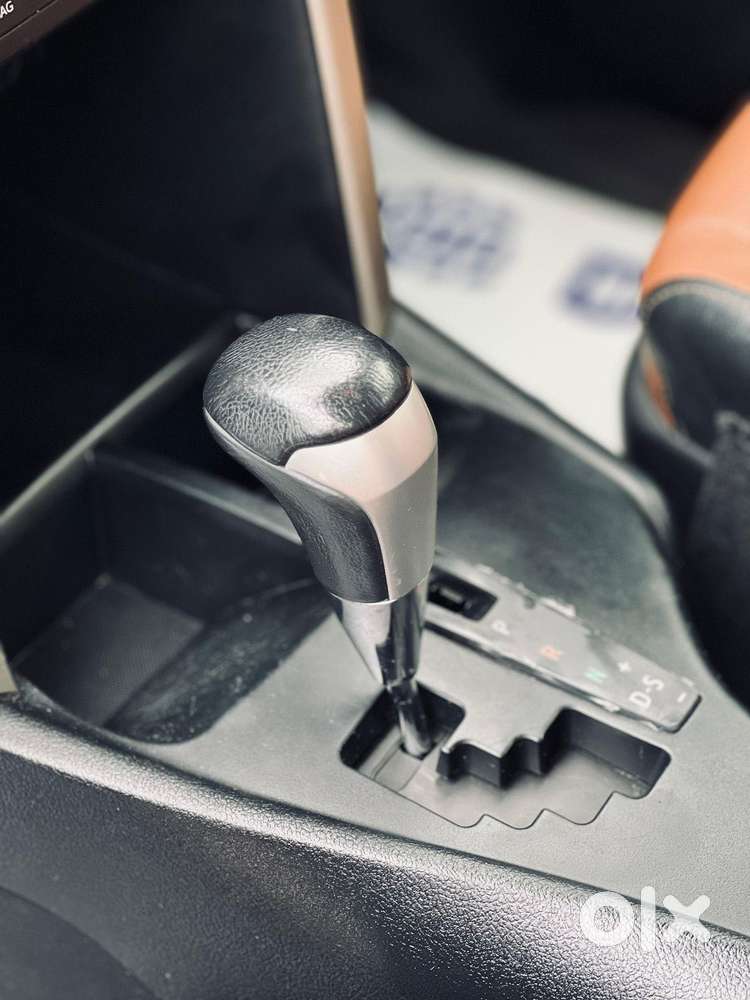 Toyota Innova Crysta 2.8 Zx At, 2017, Diesel
