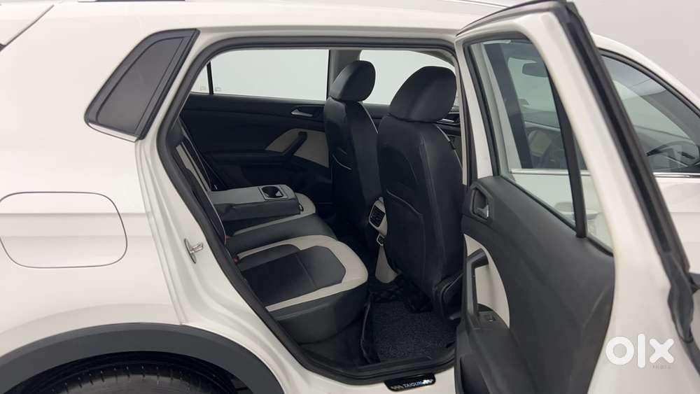 Volkswagen Taigun Topline 1.0 Tsi At (electric Seats), 2022, Petrol