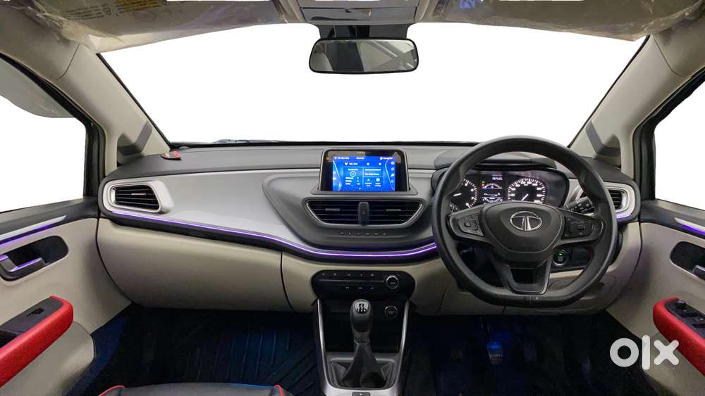 Tata Altroz Xz, 2022, Petrol