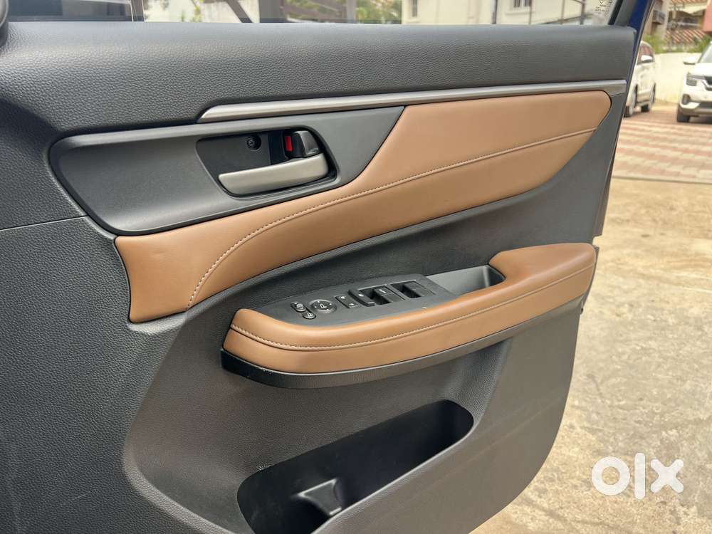 Honda Elevate Zx Cvt, 2023, Petrol
