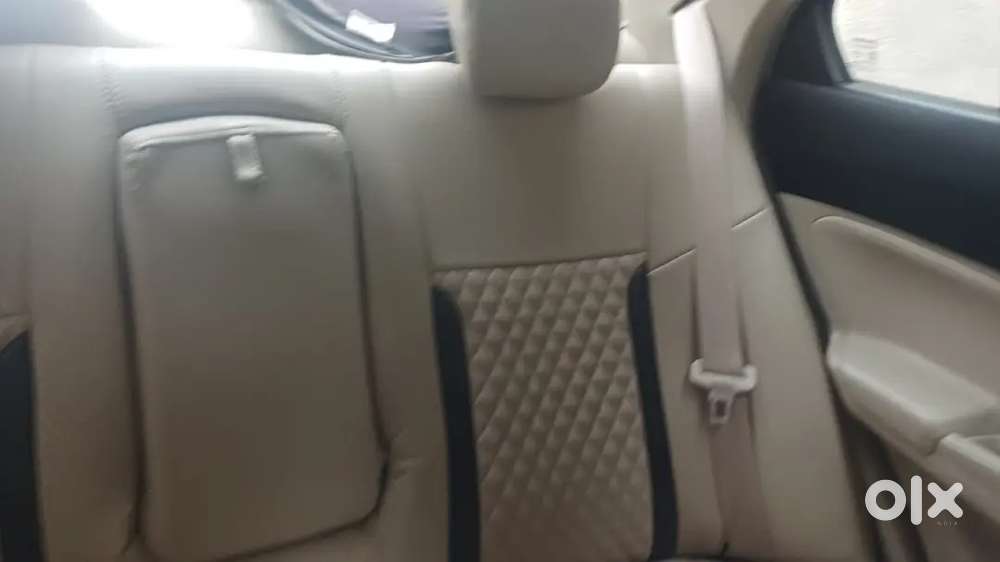 Maruti Suzuki Dzire 1.2 Vxi 2021