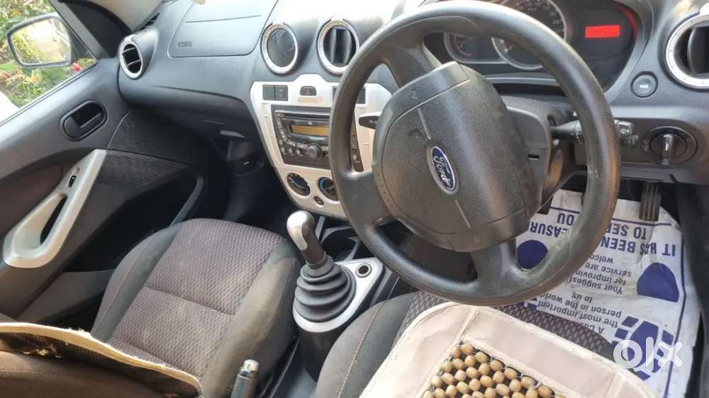 Ford Figo 2011 Diesel 120000 Km Driven