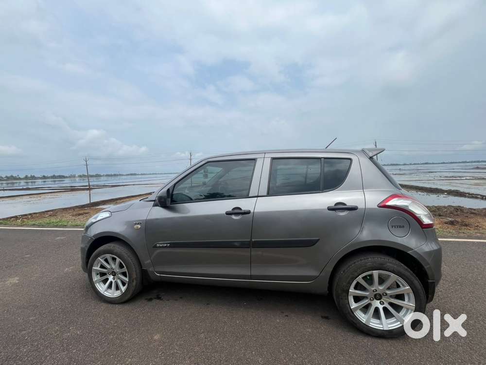 Maruti Swift Petrol 2016