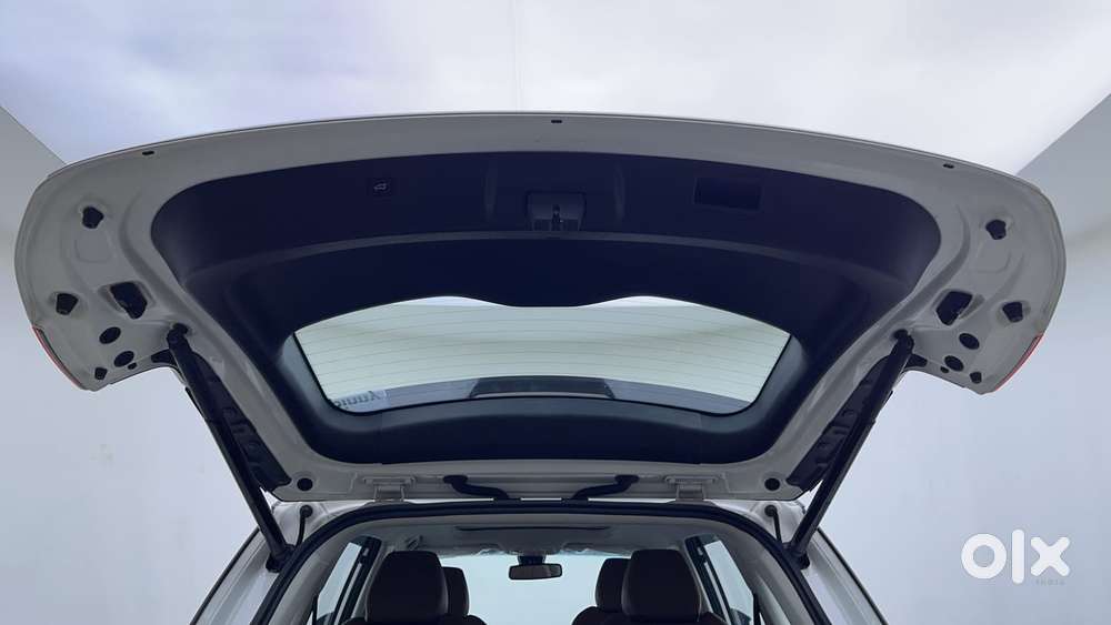 Mg Hector Plus 1.5 Sharp Turbo Cvt 6 Str, 2022, Petrol