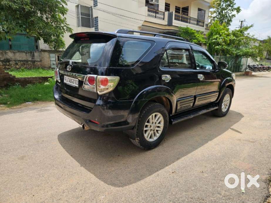 Toyota Fortuner, 2014