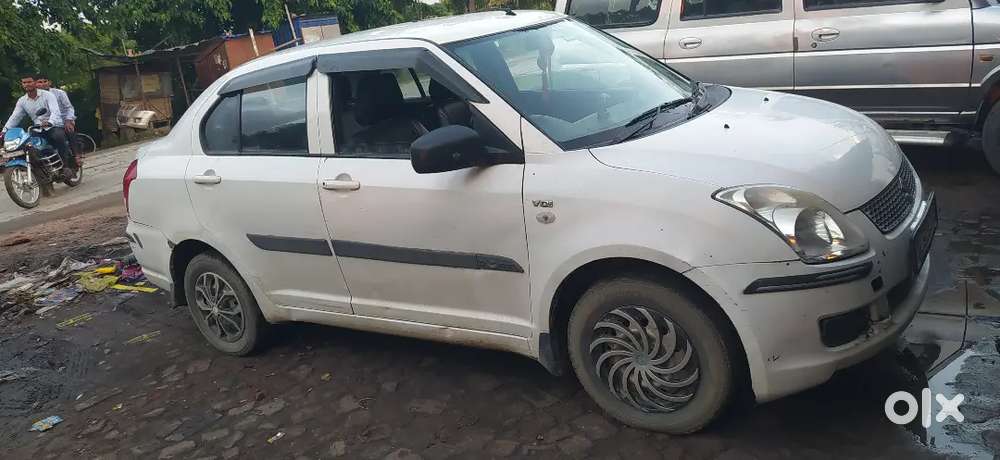 Maruti Suzuki Swift Dzire 2013 Diesel 70000 Km Driven