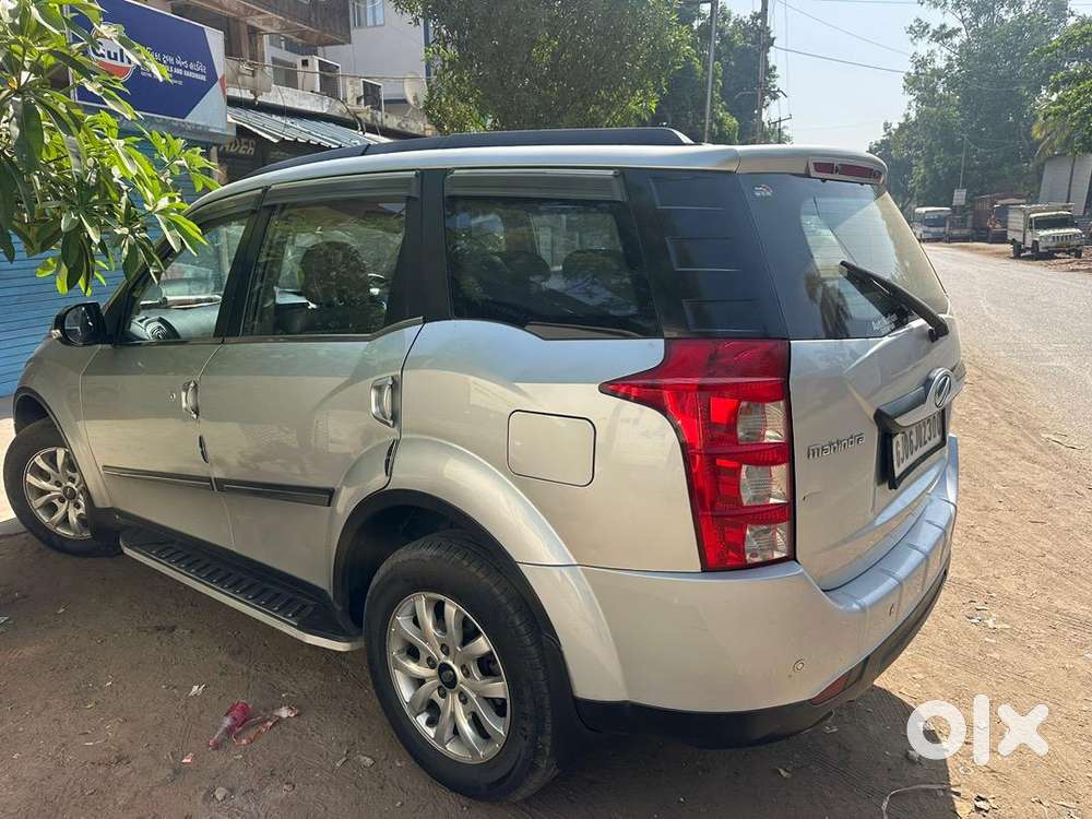 Mahindra Xuv500 2016 Diesel 126800 Km Driven