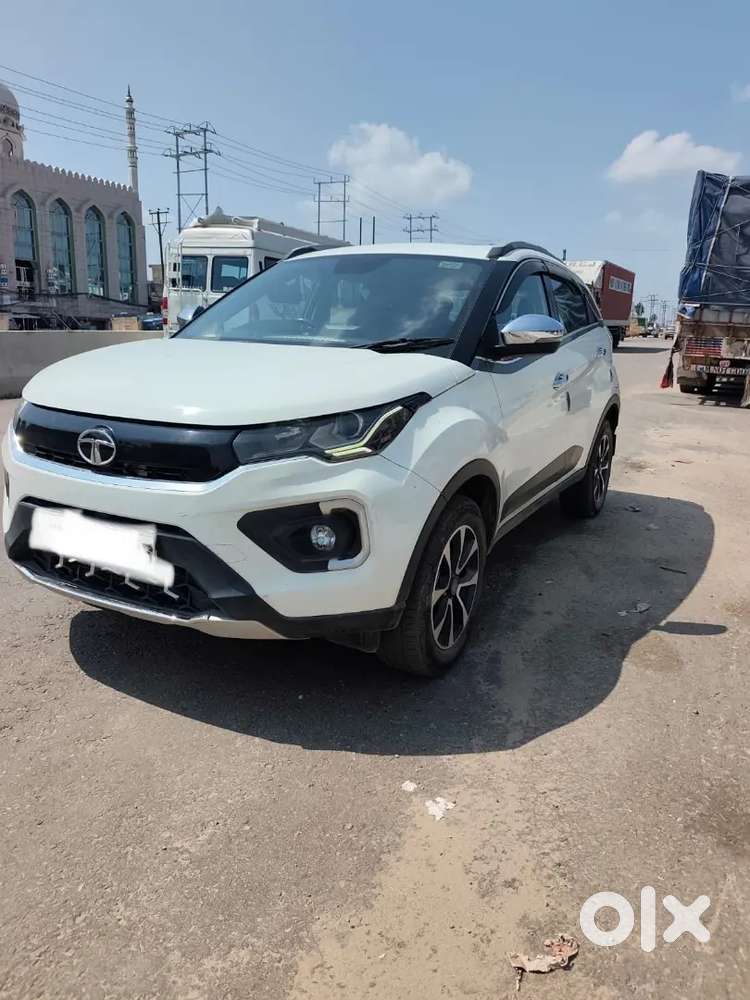 Tata Nexon Xz Plus S 2021 Petrol