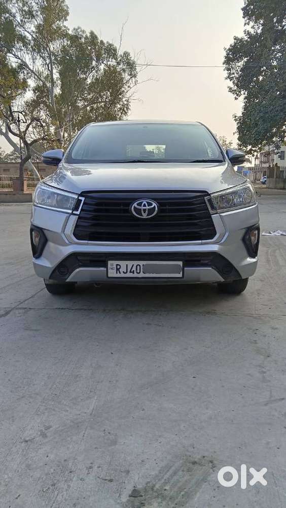 Toyota Innova Crysta 2.4 G Mt 7 Str, 2023, Diesel