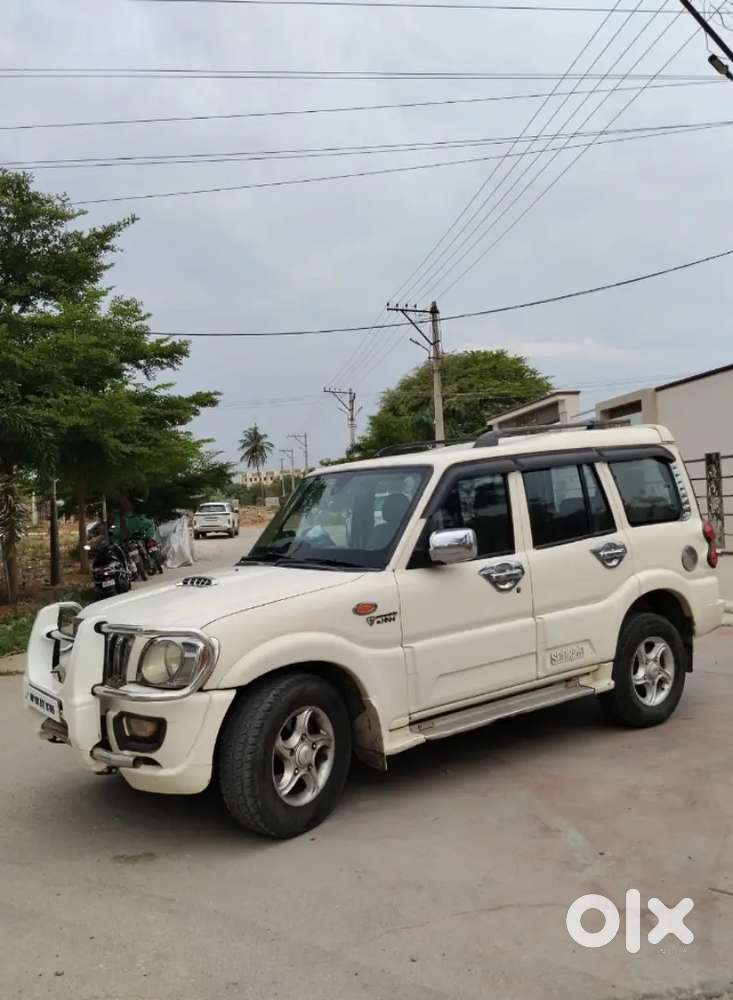 Mahindra Scorpio Classic Diesel 2010
