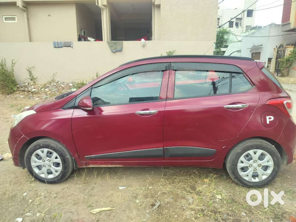 Hyundai Grand I10 Sportz 1.2 Petrol Manual | 2014 | 86,000 Km |