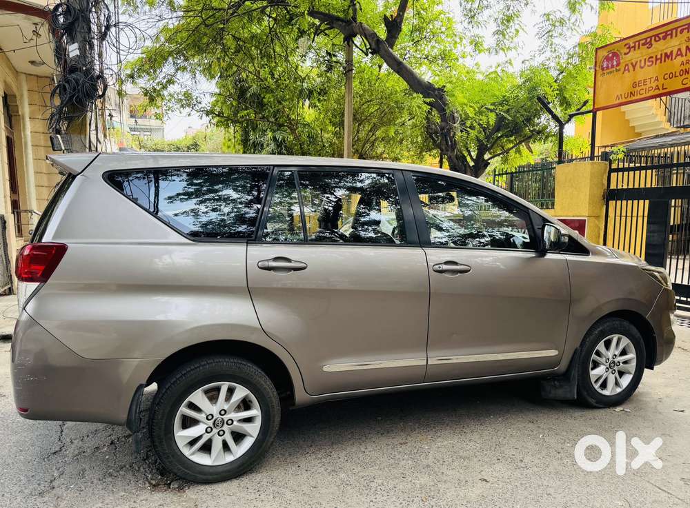 Toyota Innova Crysta 2.8 Gx At 7 Str, 2017, Diesel