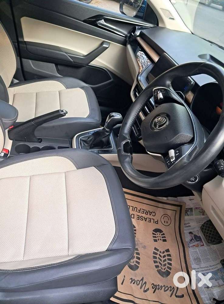 Skoda Slavia 1.5 Tsi Style At, 2023, Petrol