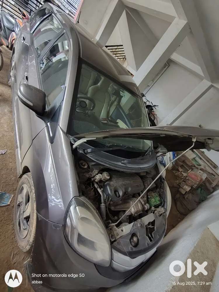 Honda Mobilio 2015 Diesel Well Maintained