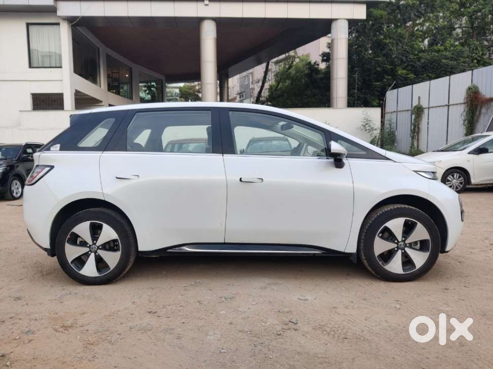 Mg Windsor Ev Essence, 2025, Electric