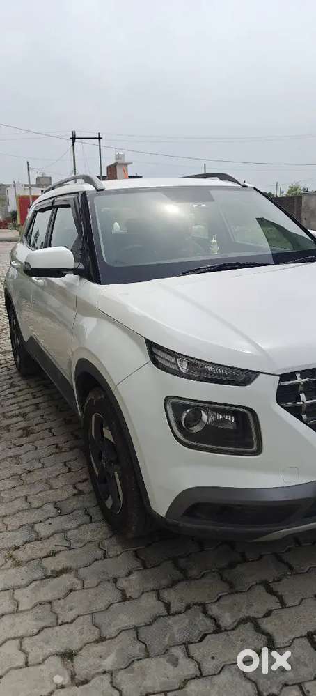 Hyundai Venue 2019 Diesel Well Maintained