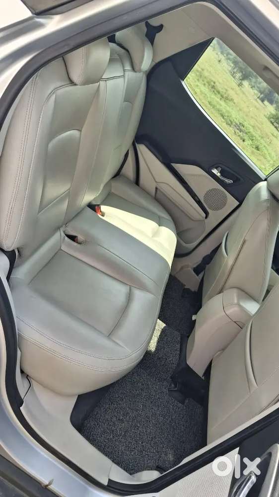 Mahindra Xuv300 2022