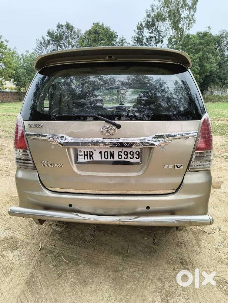 Toyota Innova 2.5 V 7 Str, 2009, Diesel
