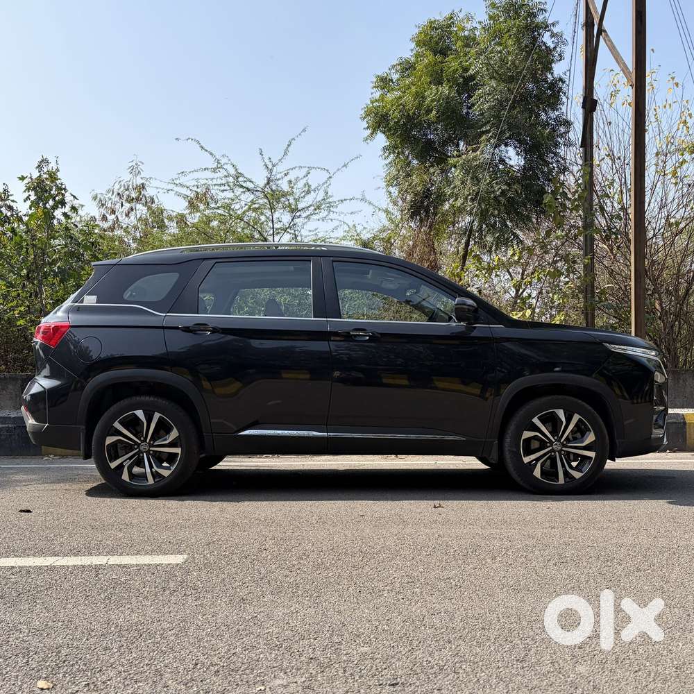 Mg Hector Plus Sharp Pro 1.5 Turbo Petrol Cvt 6 Str, 2023, Petrol