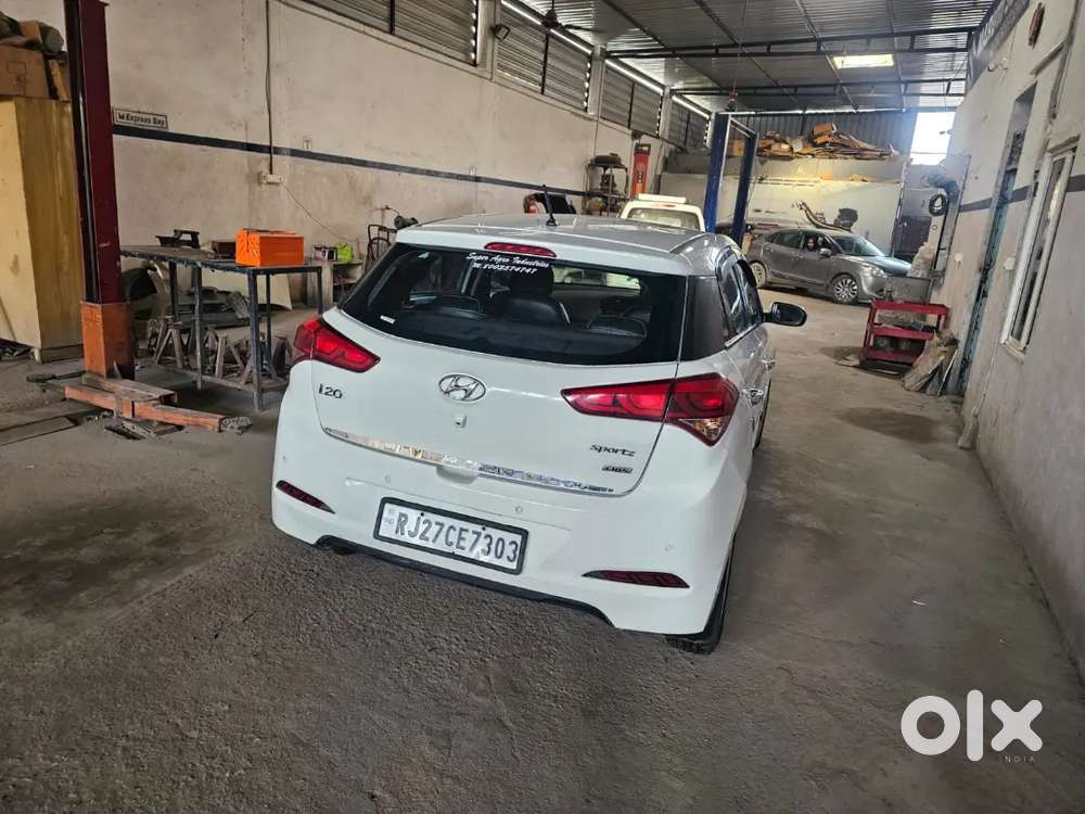 Hyundai Elite I20 2015 Diesel 165000 Km Driven