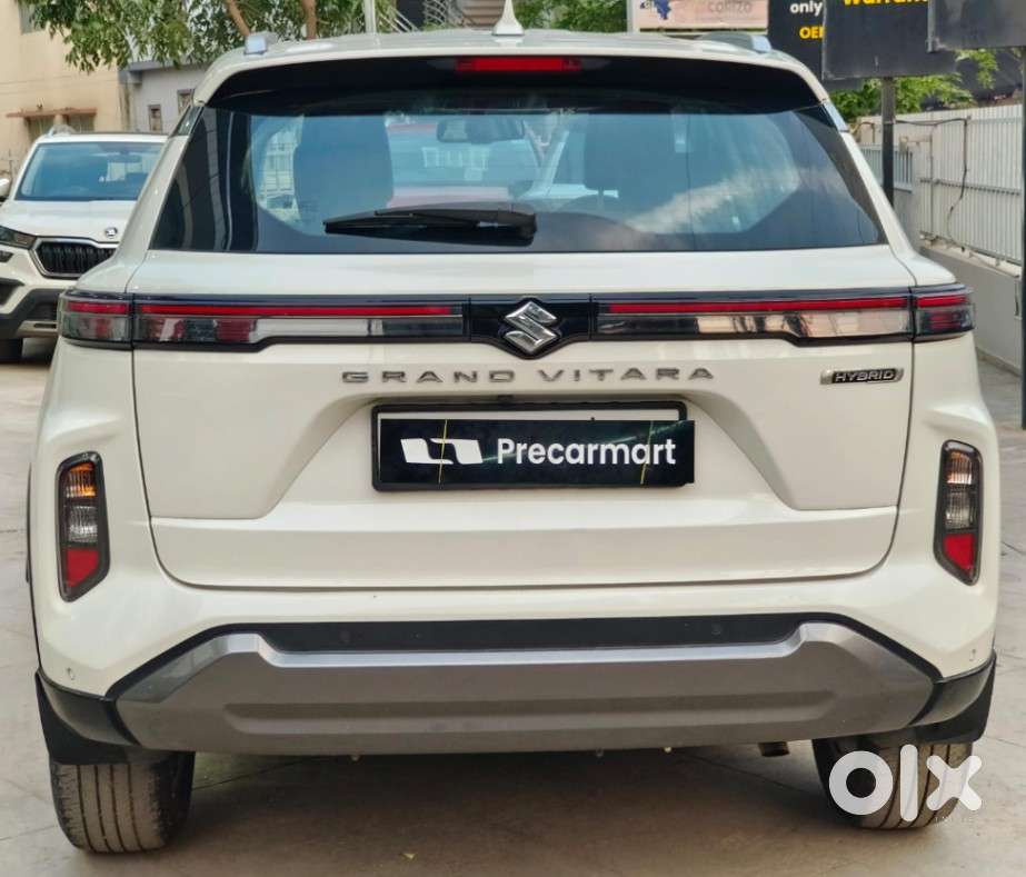 Maruti Suzuki Grand Vitara 1.5 Alpha Plus Intelligent Hybrid Ecvt, 2..