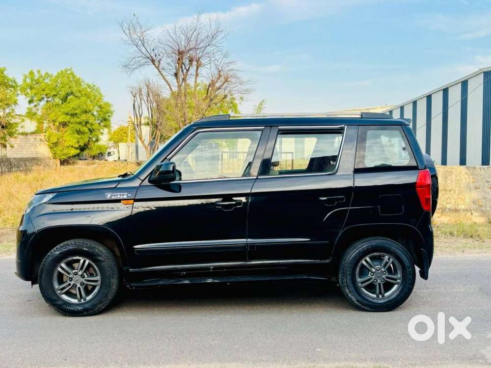 Mahindra Tuv 300 T10, 2019, Diesel