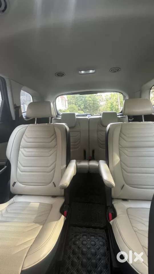 Kia Carens 1.4 Luxury Plus 6 Str, 2022, Petrol