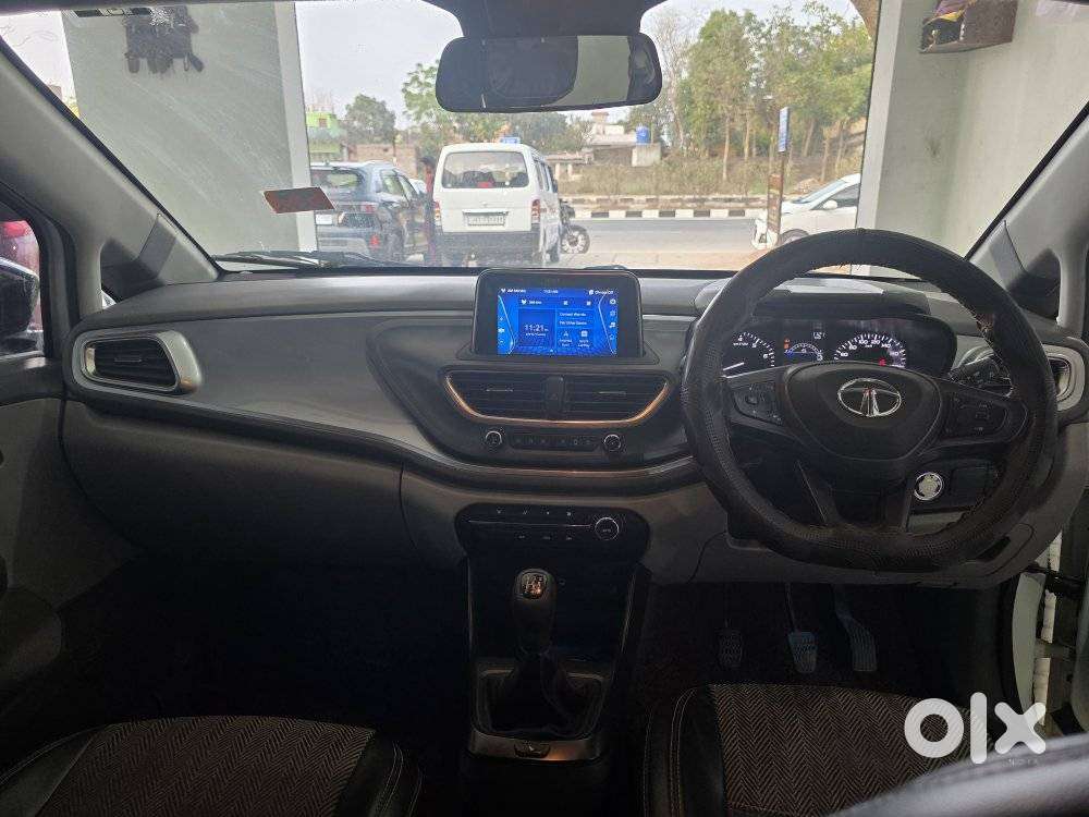 Tata Altroz 1.2 Xt, 2021, Diesel
