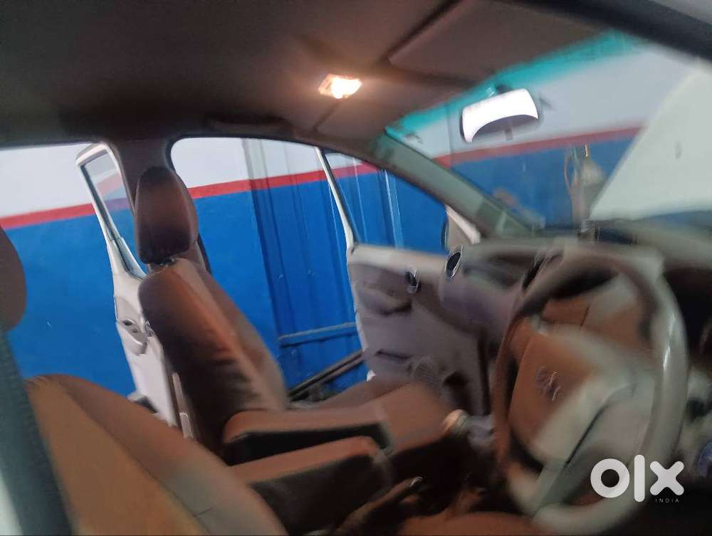 Fullly Original Suv Car For A Big Faimly