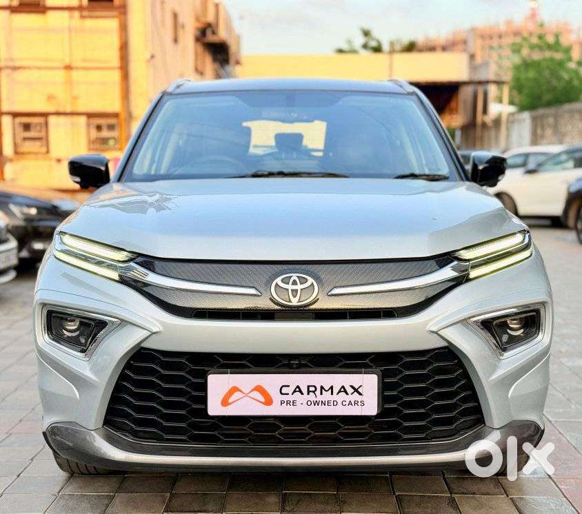 Toyota Urban Cruiser Hyryder 1.5 V Hybrid, 2023, Petrol