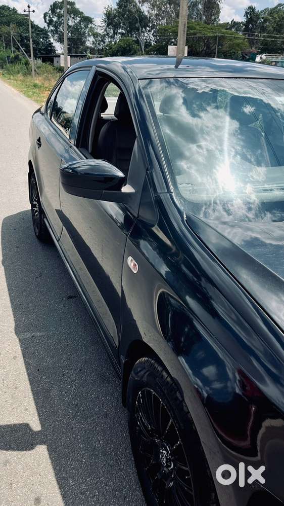Volkswagen Vento Petrol Manual 2011